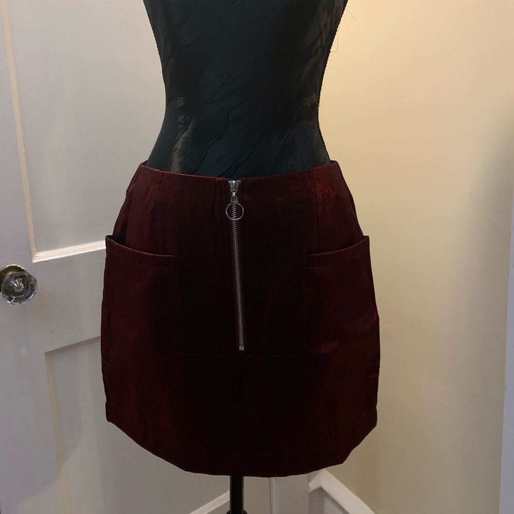 Elegant Burgundy Skirt with Front Zipper